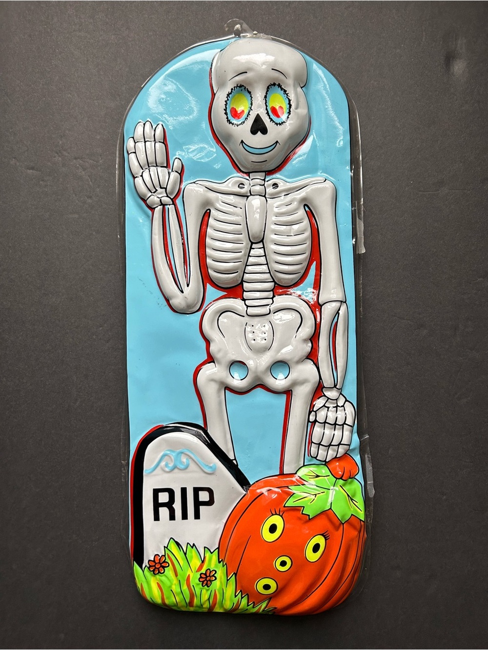 Vintage Halloween Vacuform Skeleton 3D Die Cut💀